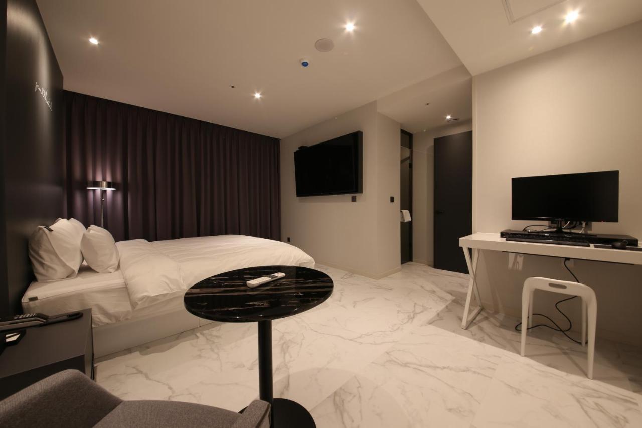 Zam101 Hotel 金海市 外观 照片