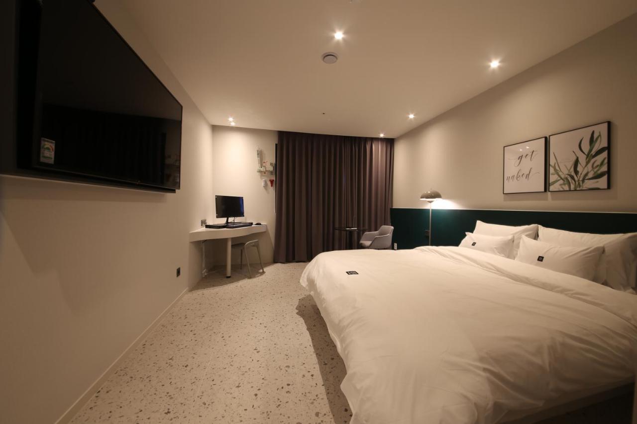 Zam101 Hotel 金海市 外观 照片