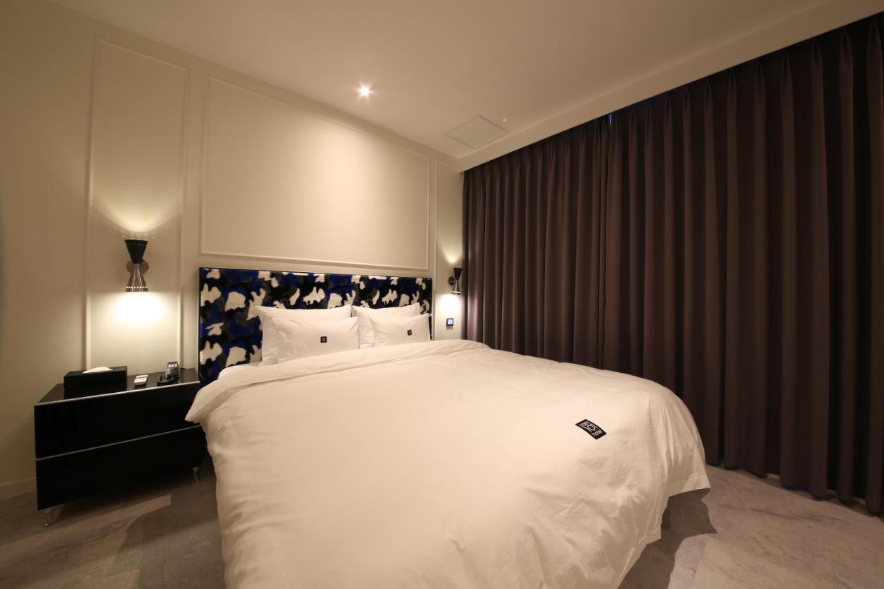 Zam101 Hotel 金海市 外观 照片