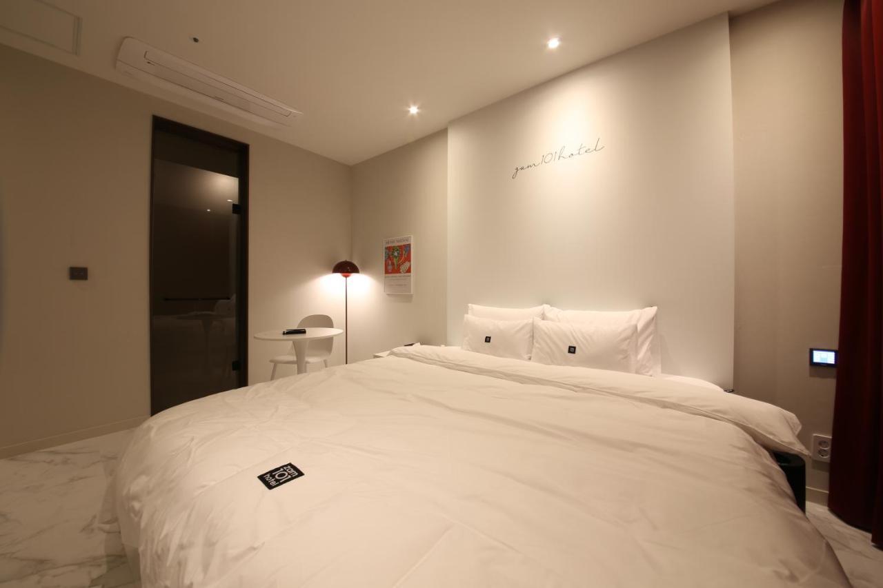 Zam101 Hotel 金海市 外观 照片