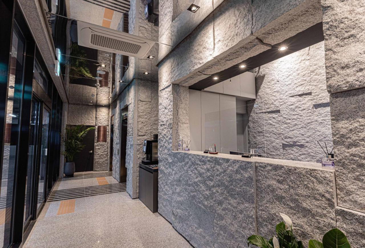 Zam101 Hotel 金海市 外观 照片